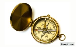 How does a Magnetic Compass Work